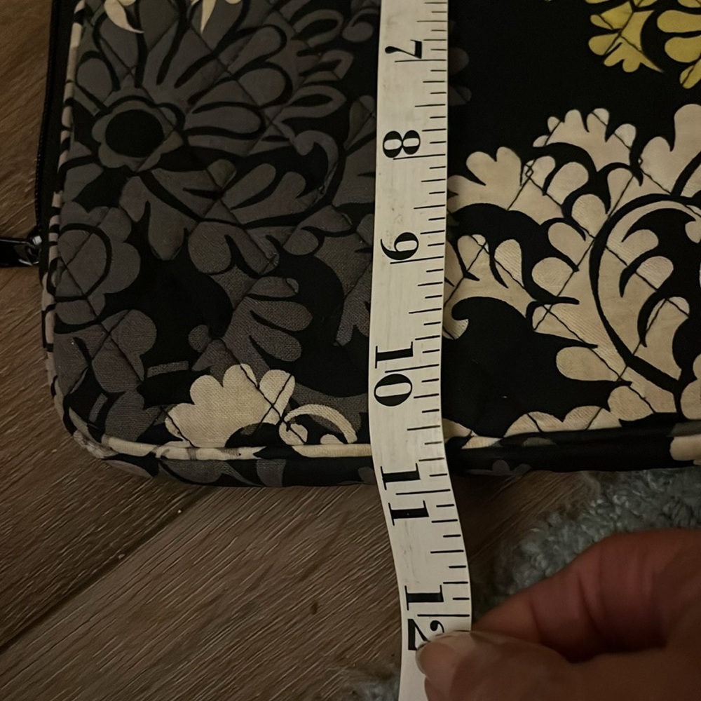 Vintage Pristine Vera Bradley Quilted Tablet Case. Yellow, Black and White - Picture 5 of 6